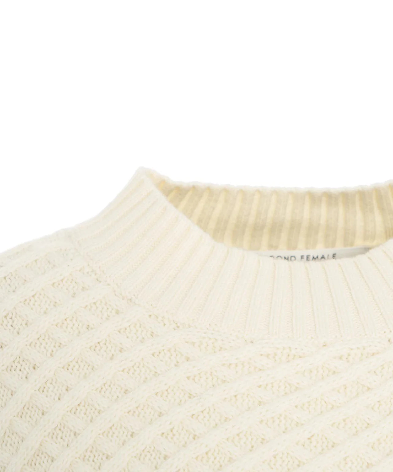 Glavia Knit T neck