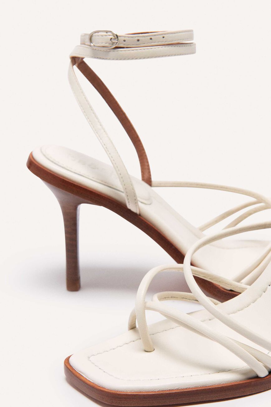 Cammelie Shoe Sandal Offwhite
