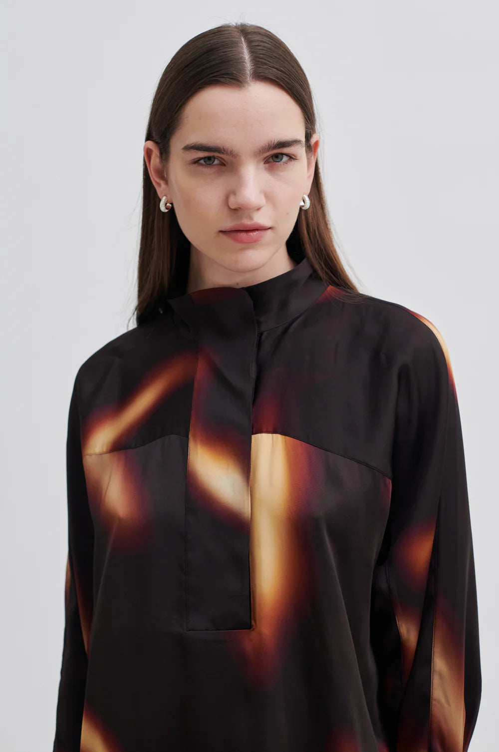 Glowing Blouse Black