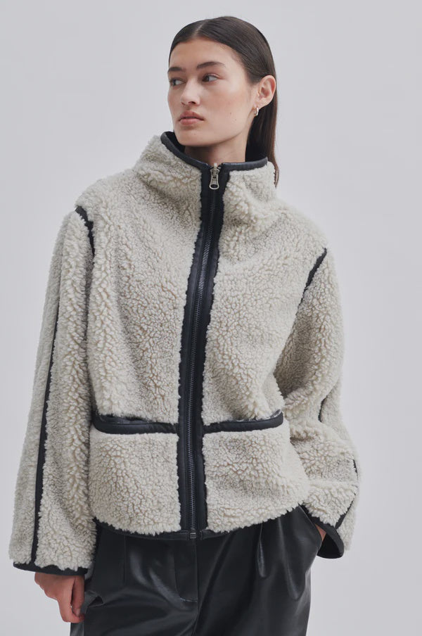 EmyJacket