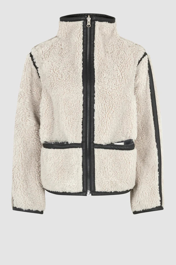 EmyJacket