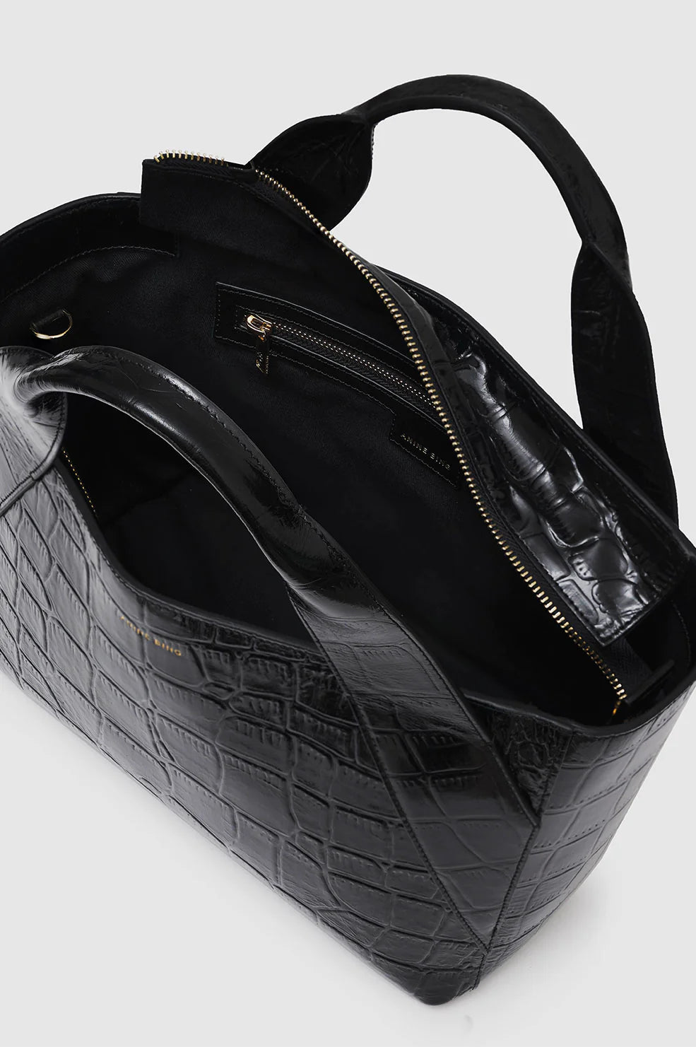 Maya Tote Black Oversized embossed