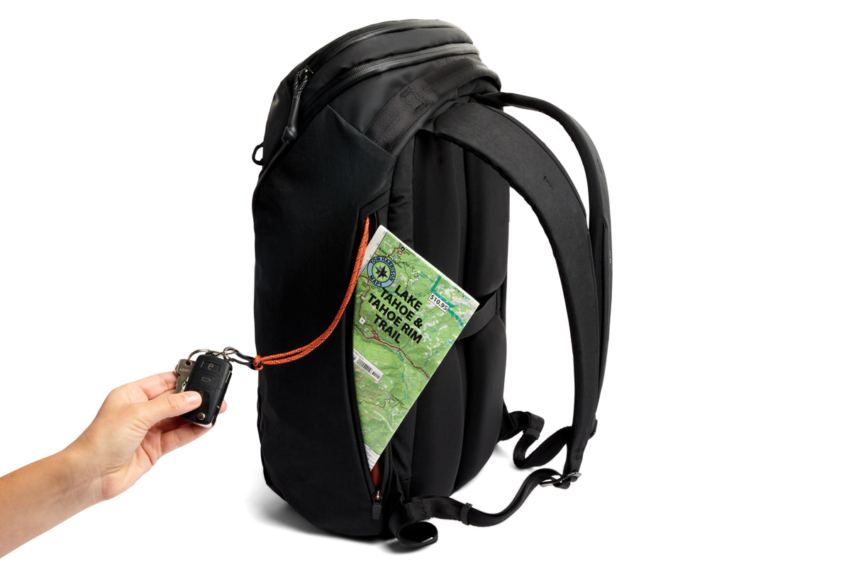 Venture travel Pack Jet Black 26l