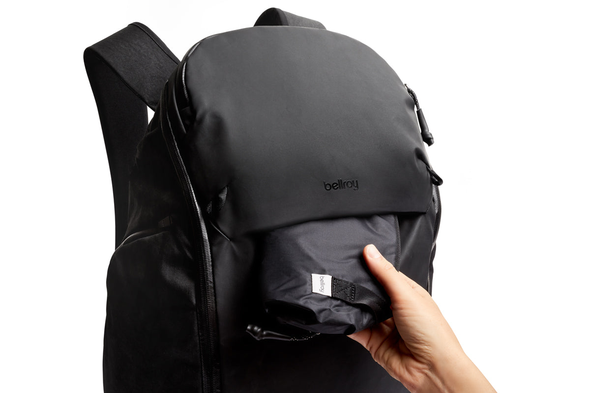 Venture travel Pack Jet Black 26l