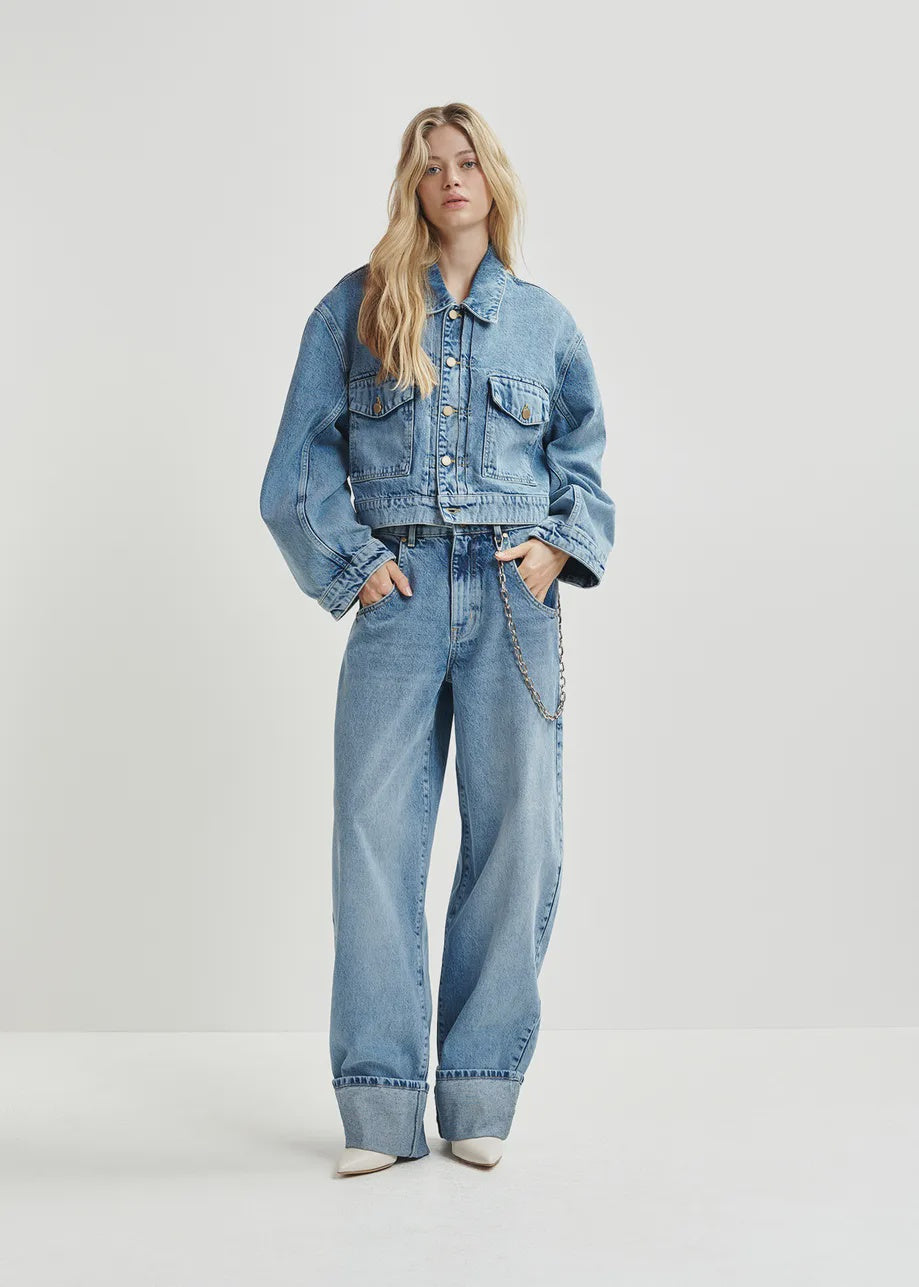 Huge Jeans