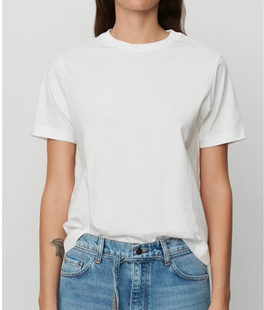 Parry White tee