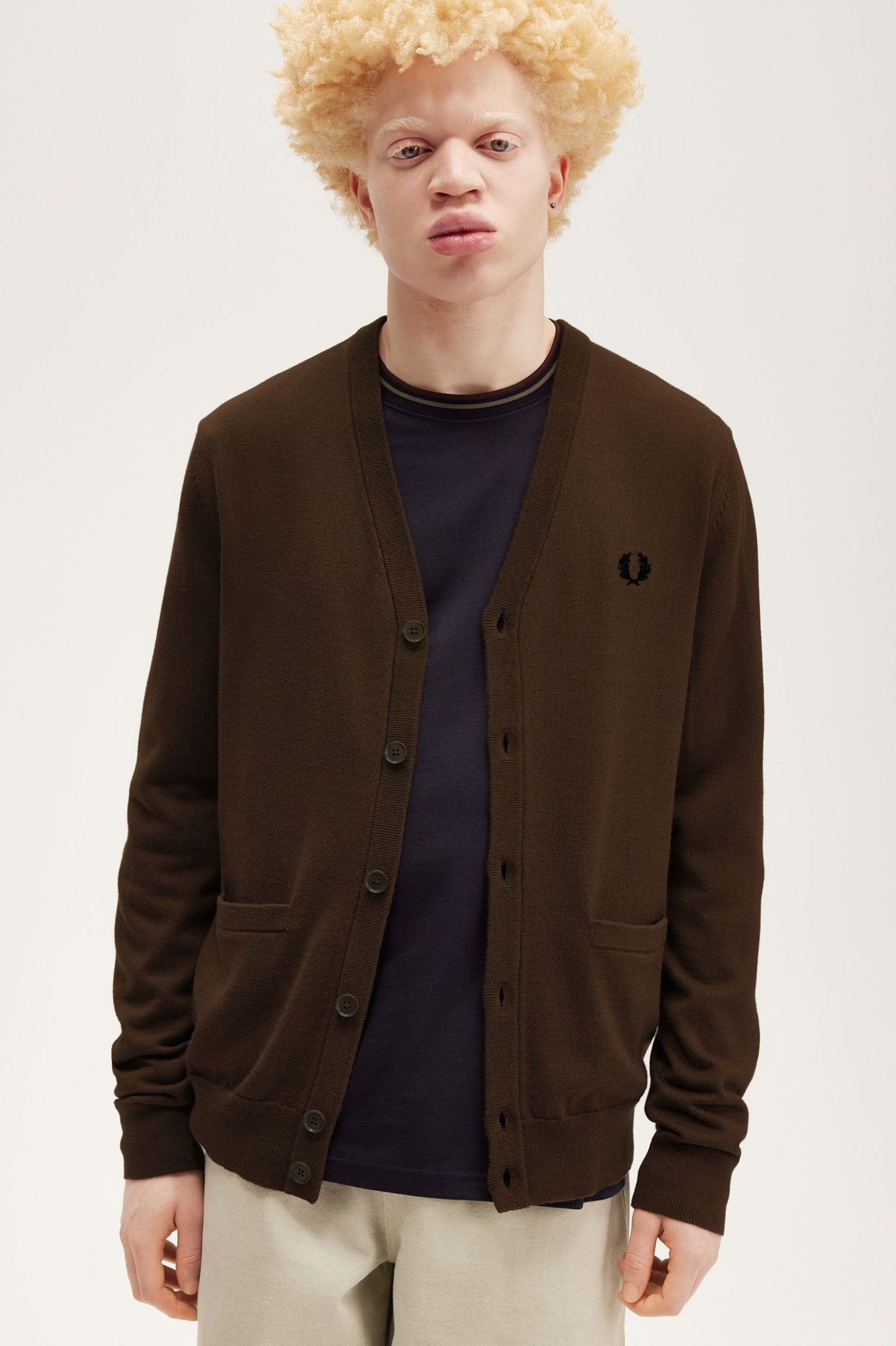 Classic Cardigan Burnt Tobacco