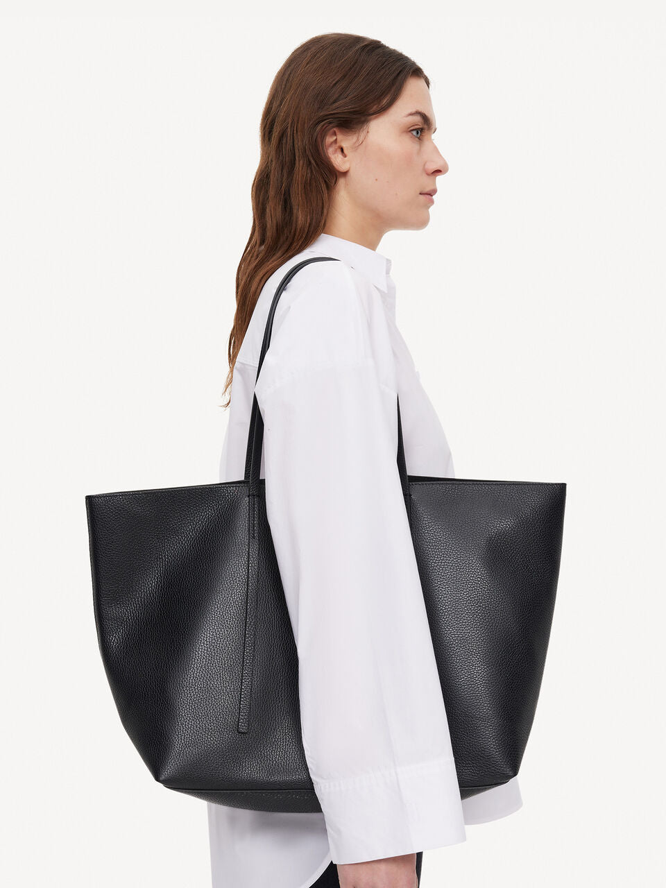 Abilla Black tote