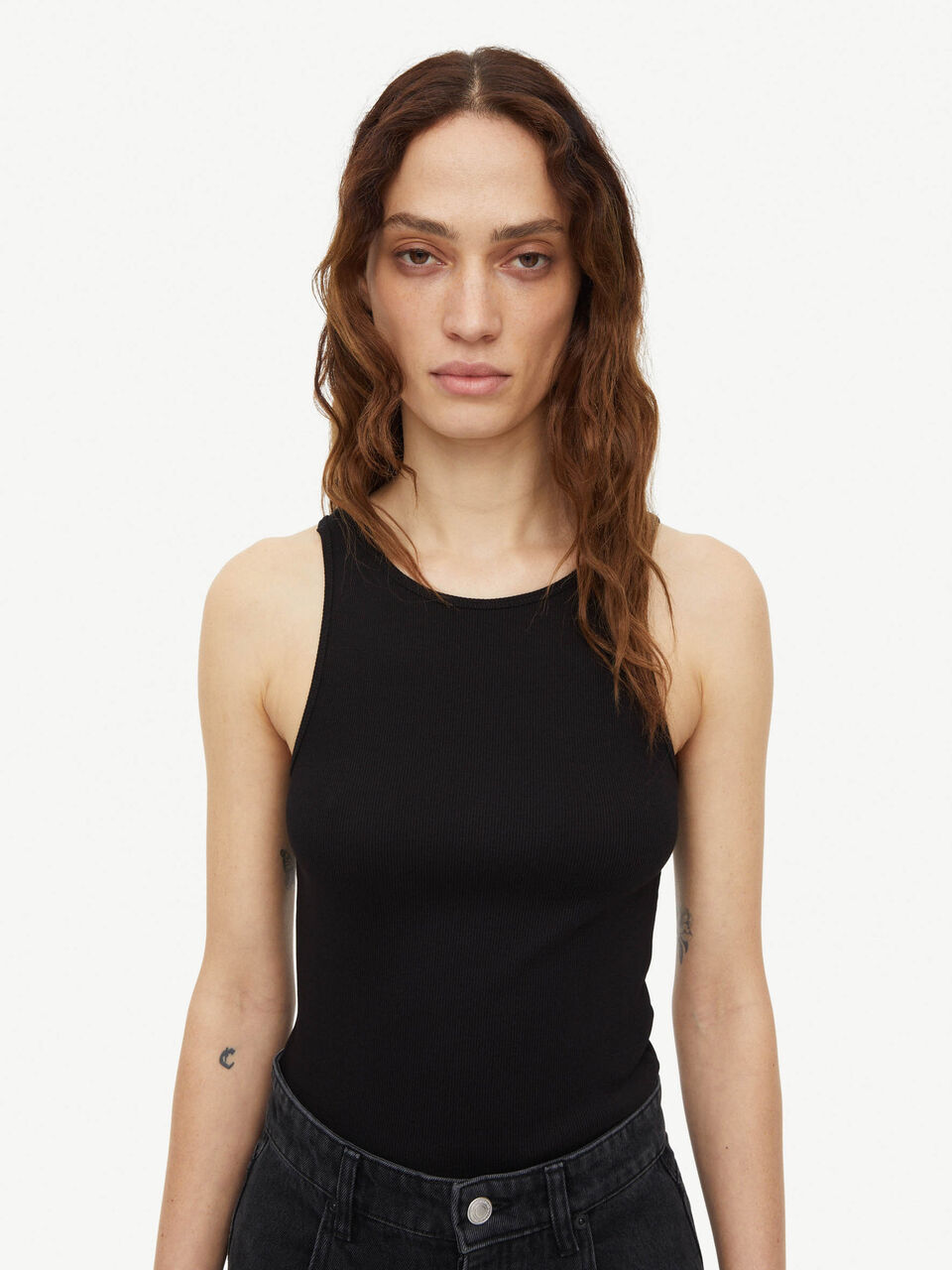 Anisa Tank Top- Black