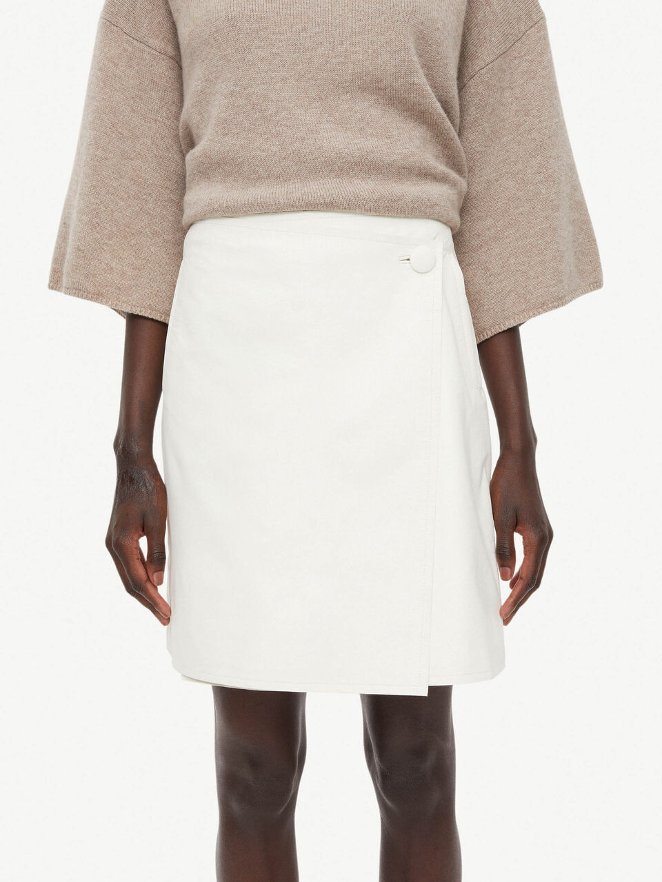 Esmaa Mini Skirt- Tinted White