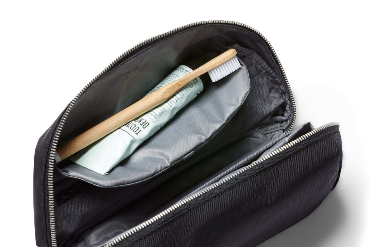 Toiletry Kit Plus Black