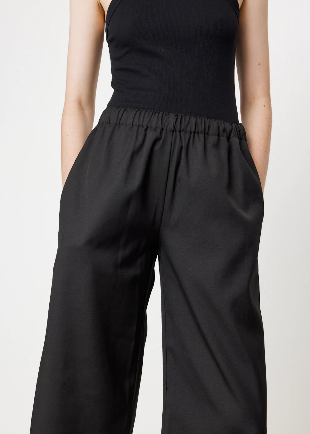 Nakato Pants Black