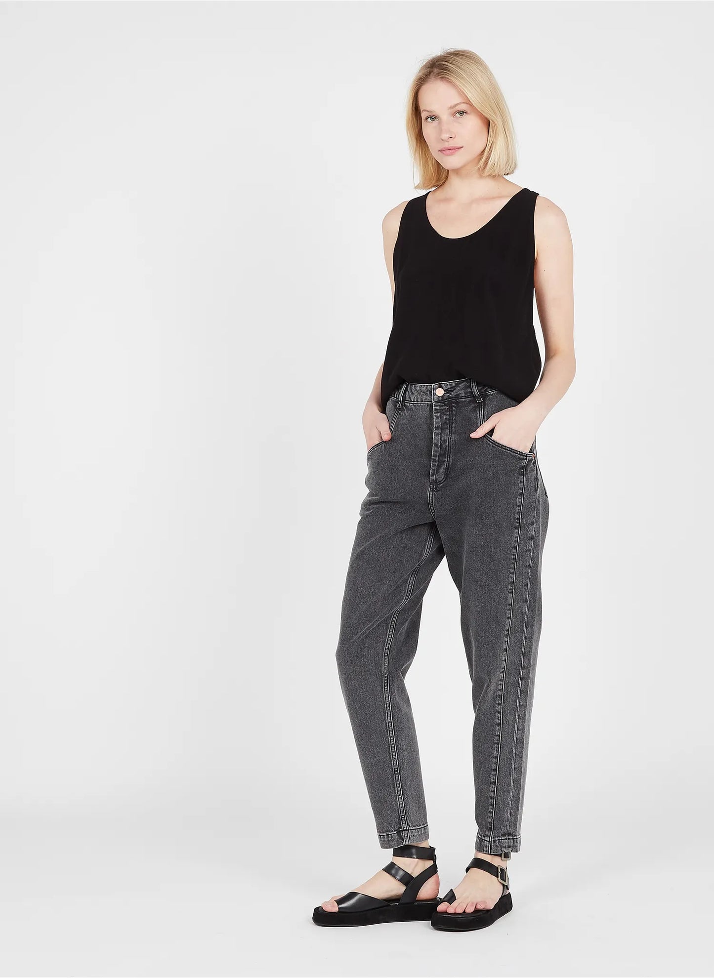 Nicola Jeans