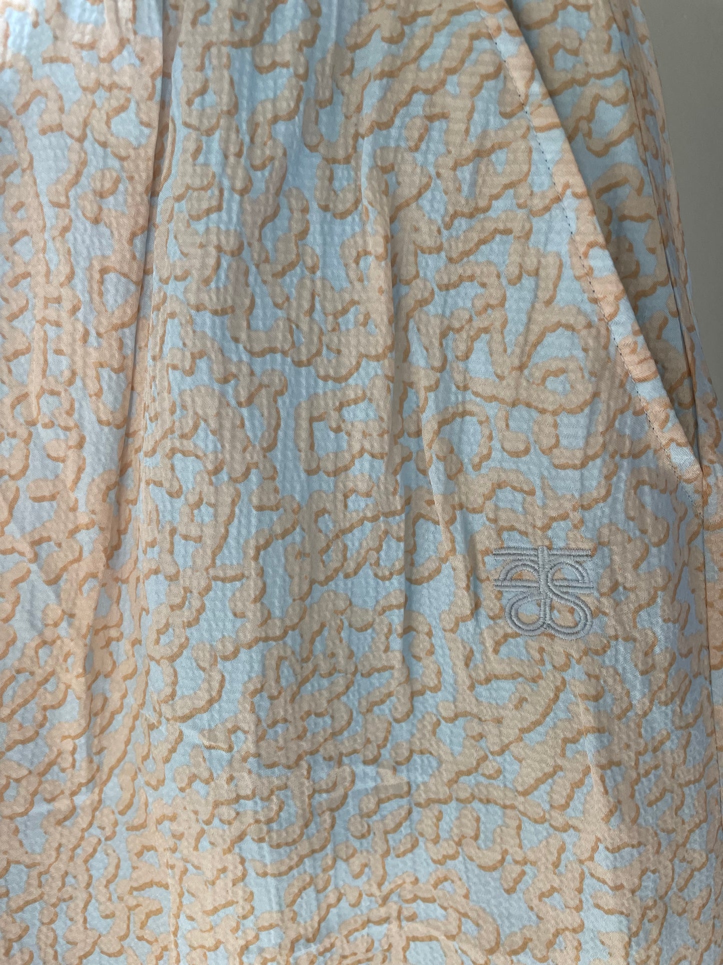 Grenada Shorts - size M