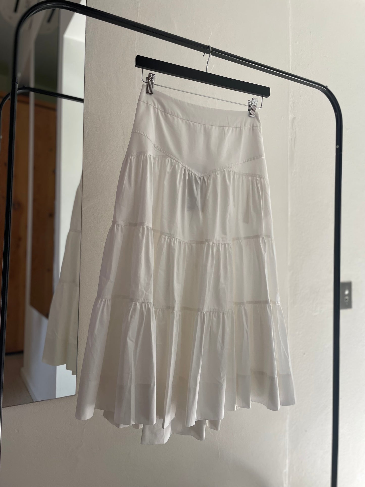 White Midi Skirt - size S