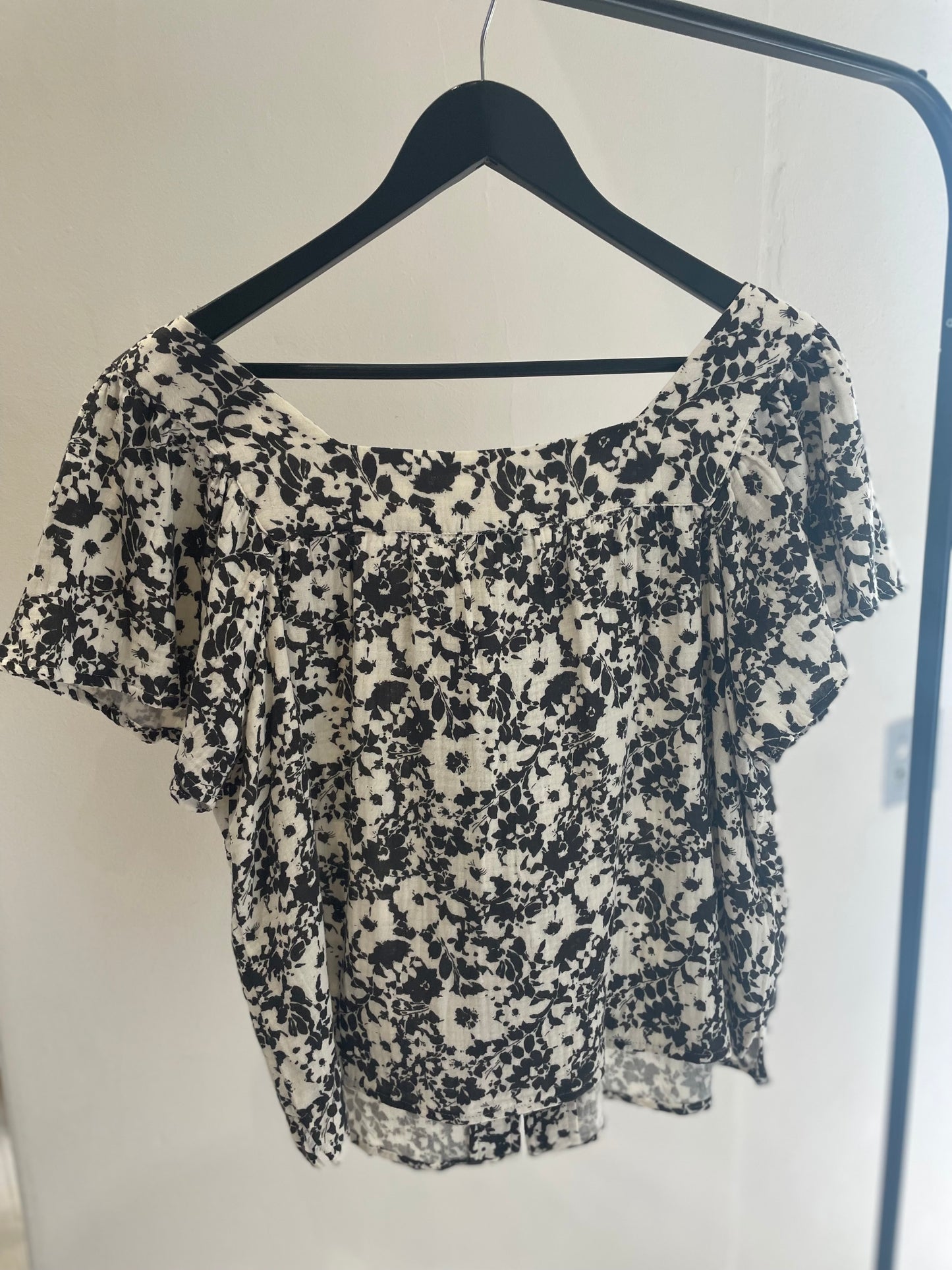 Magnolia Cameo Floral - size S