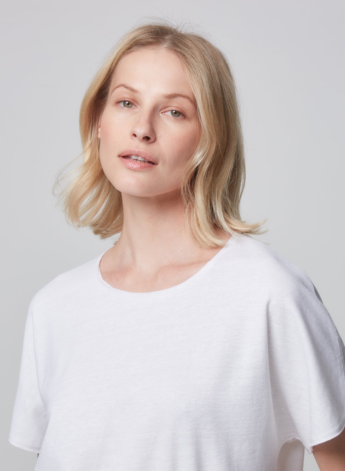 White Linen Cotton Tee