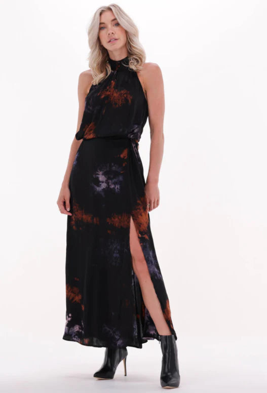Dohar Dress - dancing flames