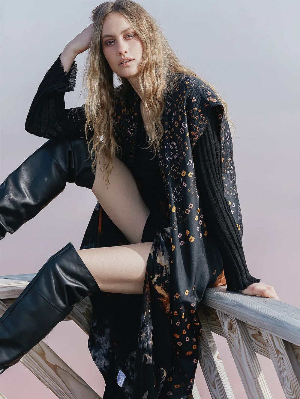 Ding Xiang Kimono - Women Over Flower