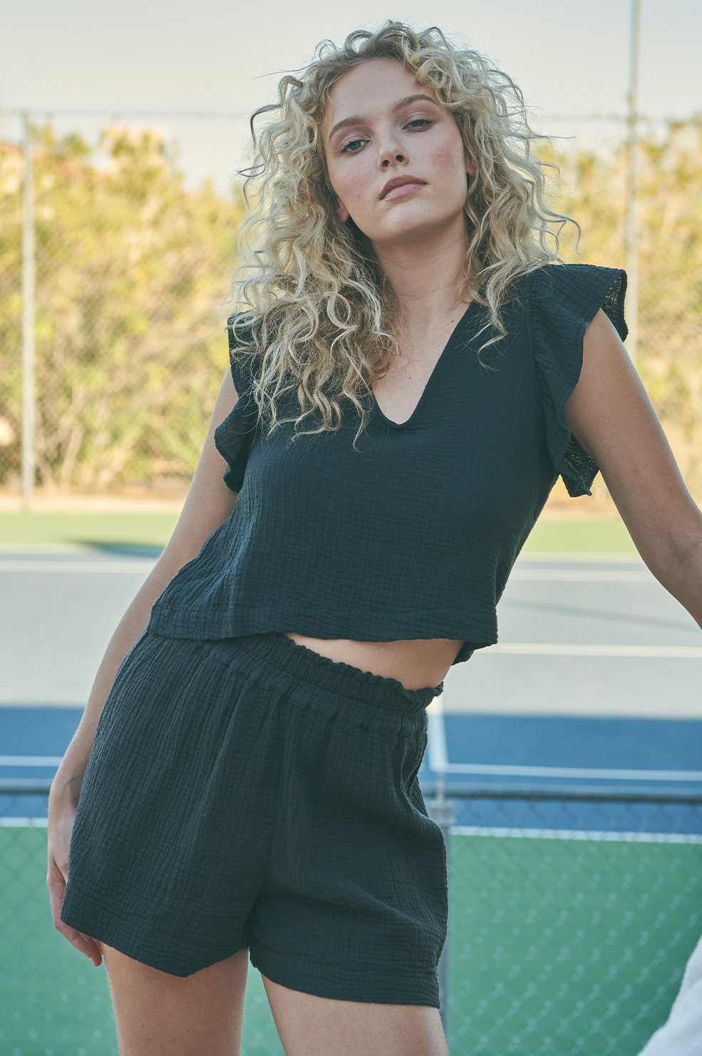 Miley Black Top - size L