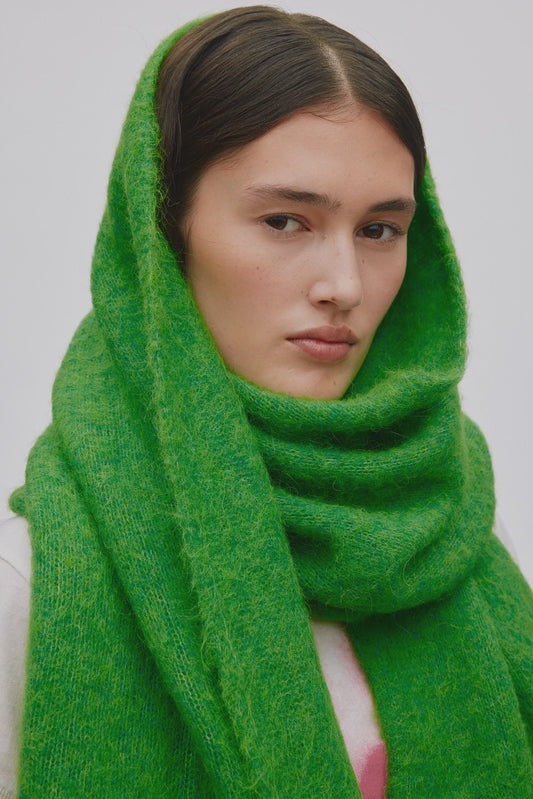 Birla Superlight Knit Scarf - Viper Green