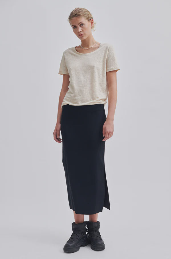 CorentineKnitSkirt