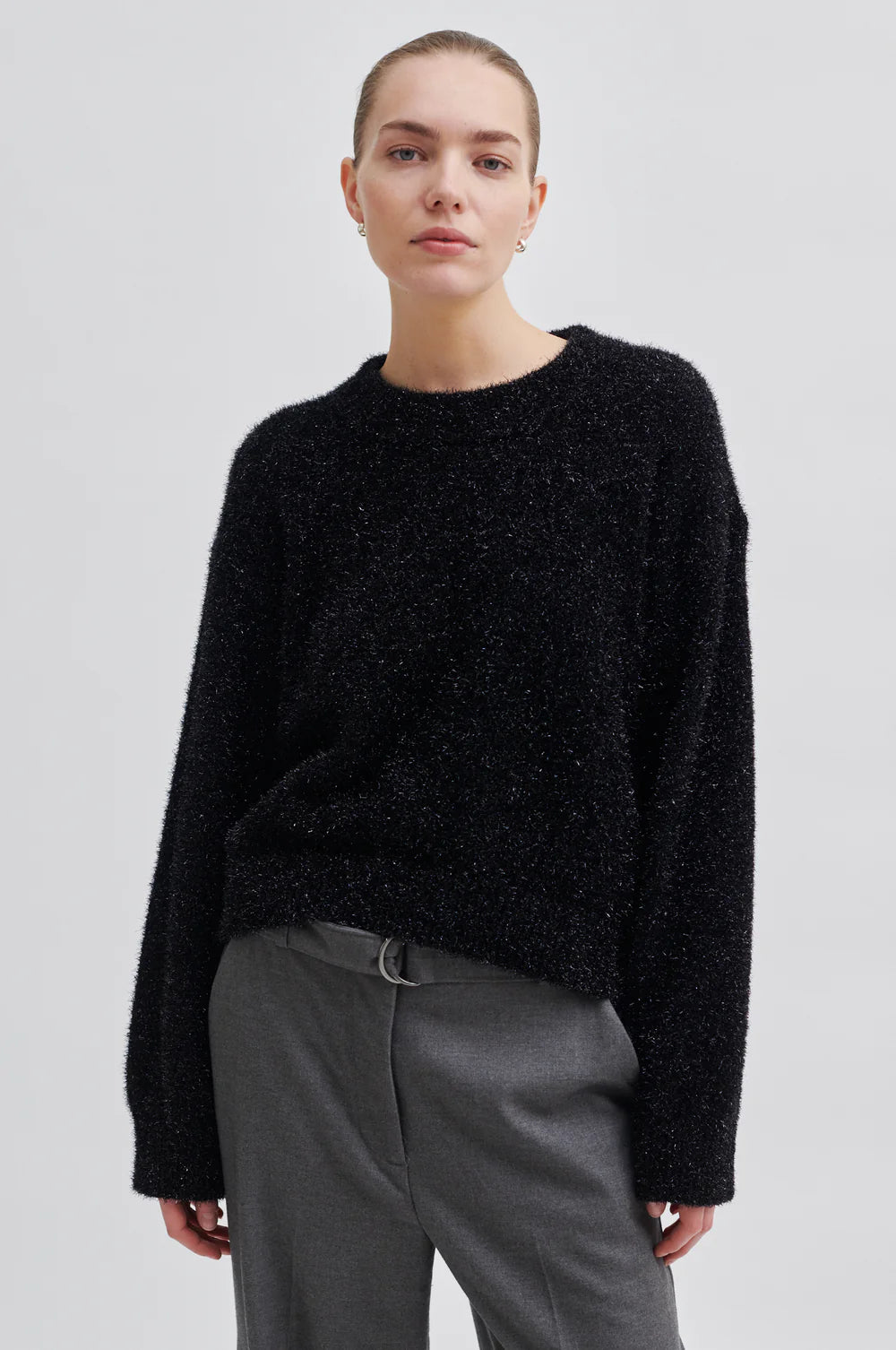 Lamilla Knit O Neck Black