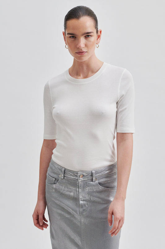 Elvilda SS O-Neck Tee - White