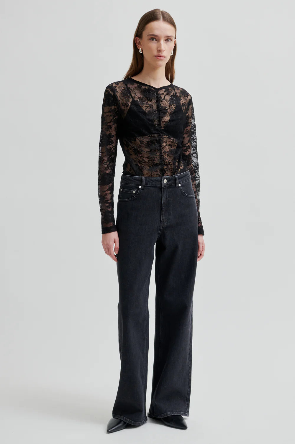 Social Tee - Lace LS Tee