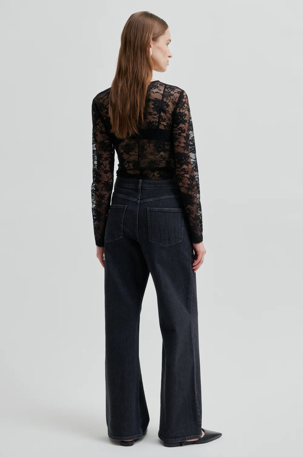 Social Tee - Lace LS Tee
