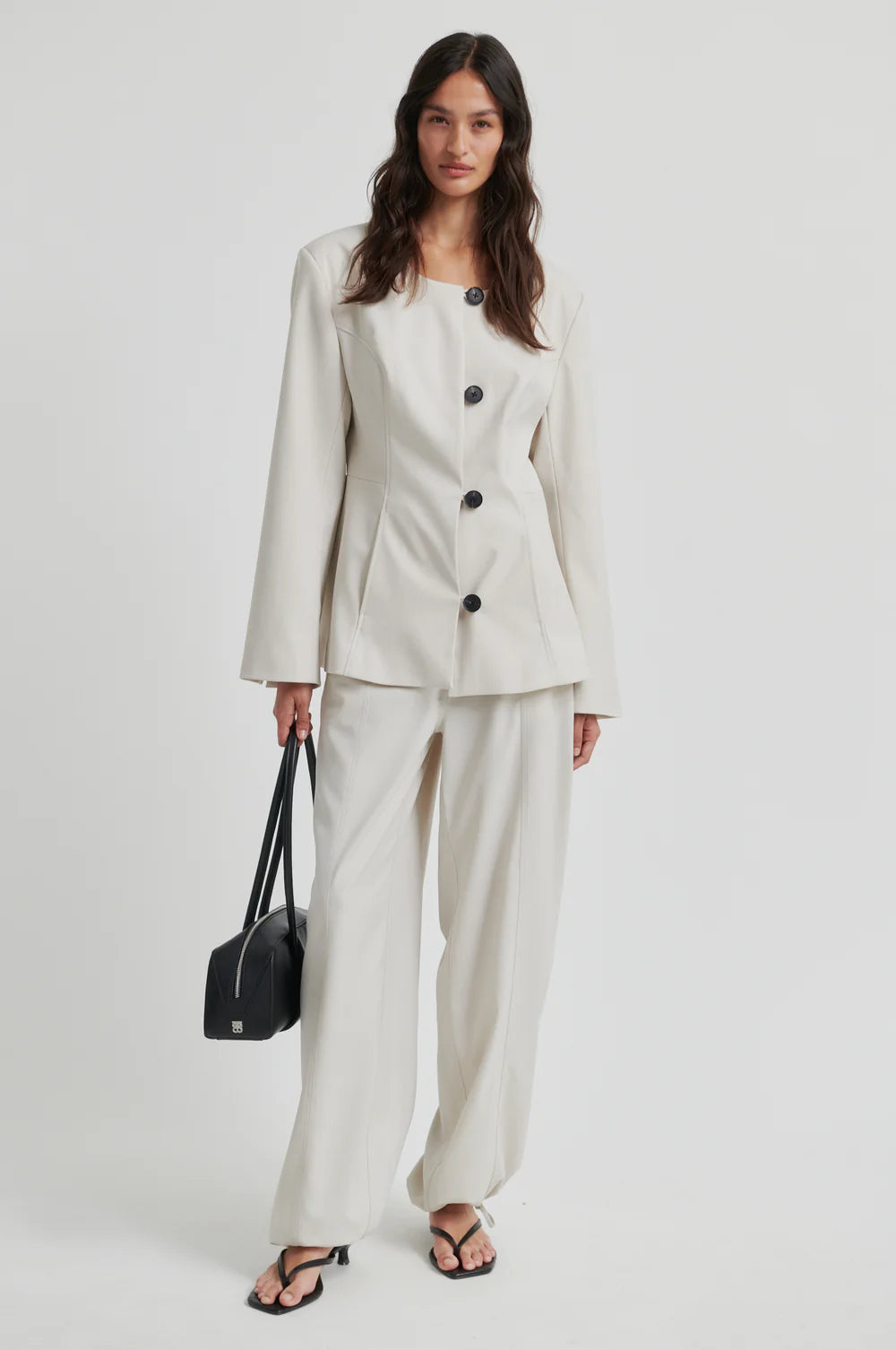 Amaze Blazer - Soft Beige