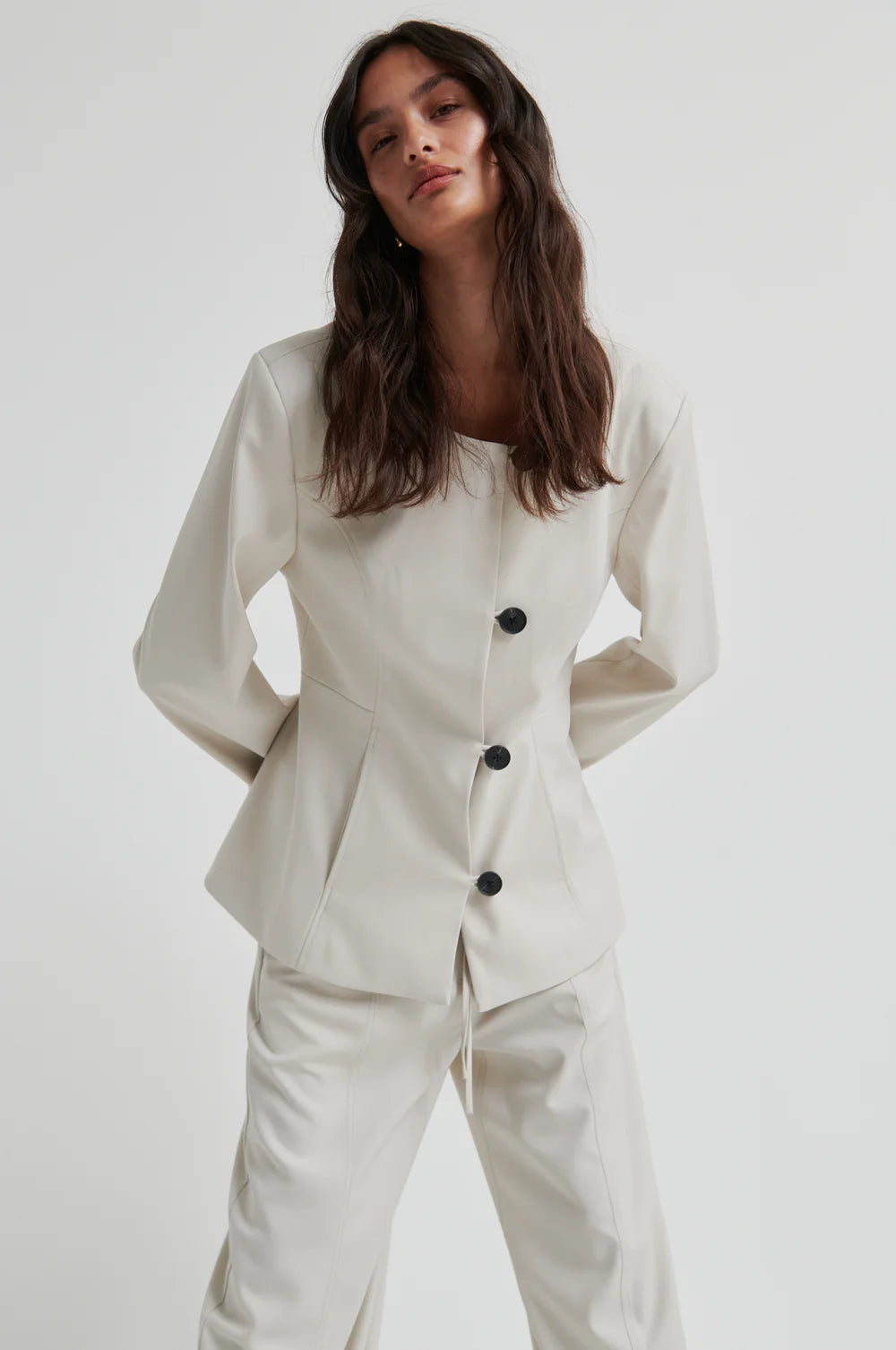 Amaze Blazer - Soft Beige