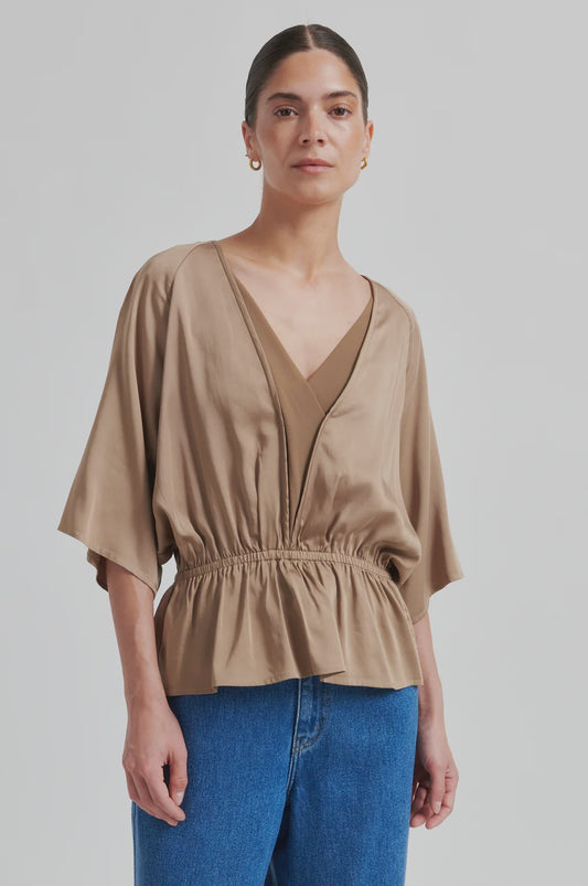 Shera Blouse - Petrified Oak
