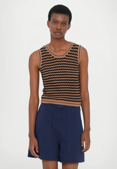 Disegno Knitted Vest