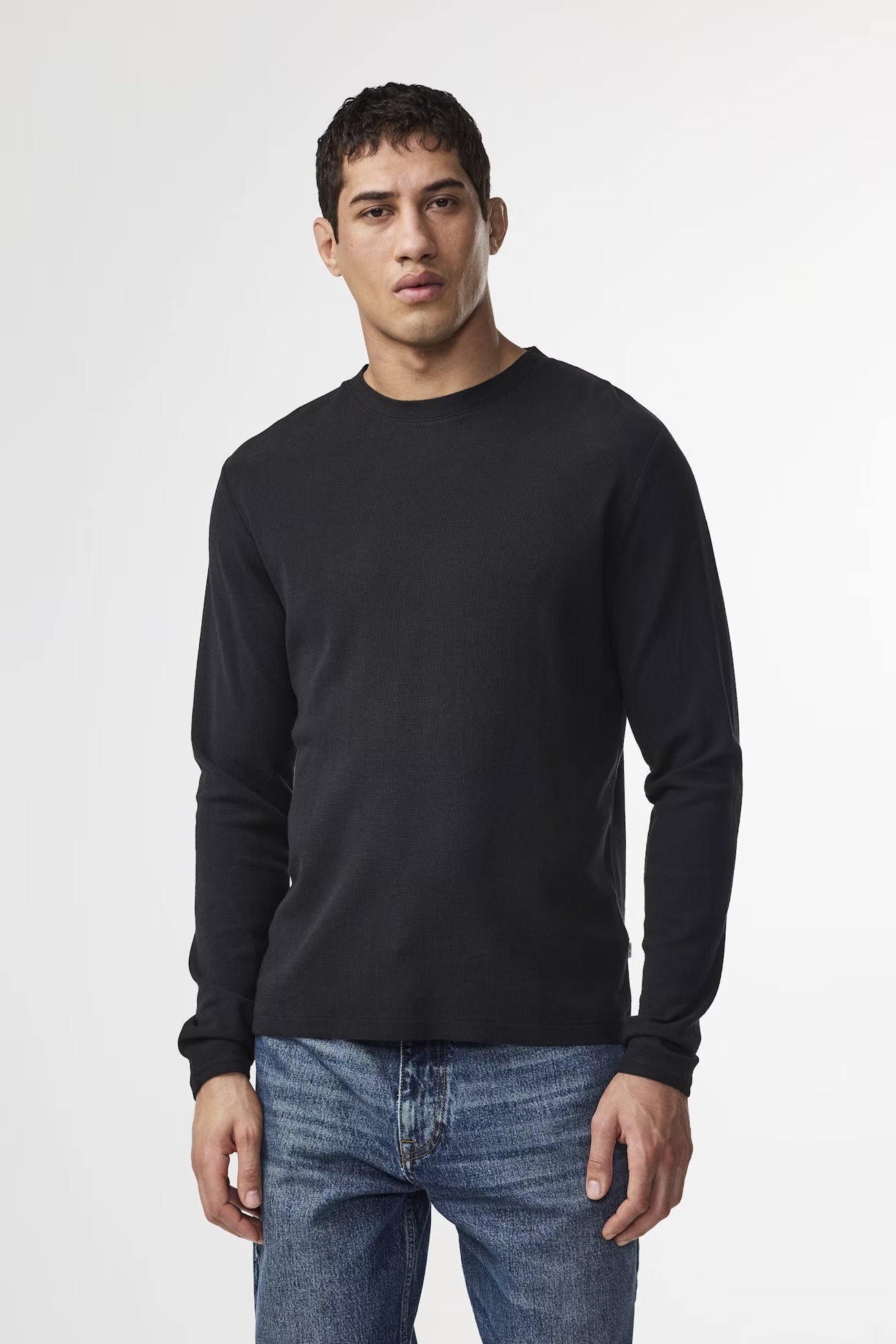 Clive Tee L/S Black