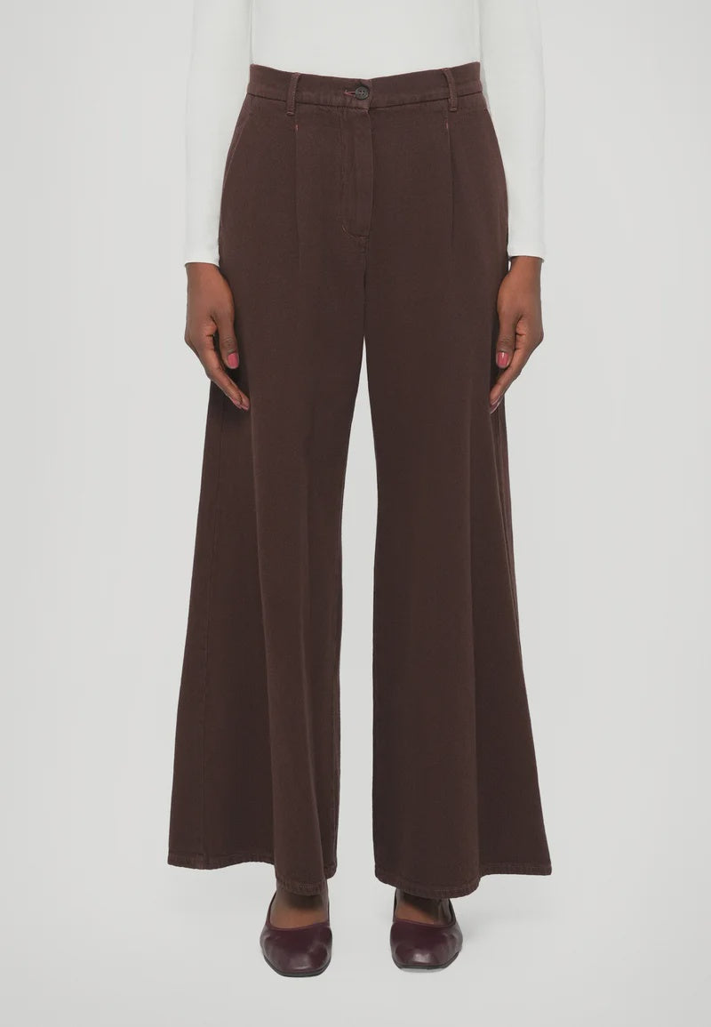 Nanda Chocolate Jean
