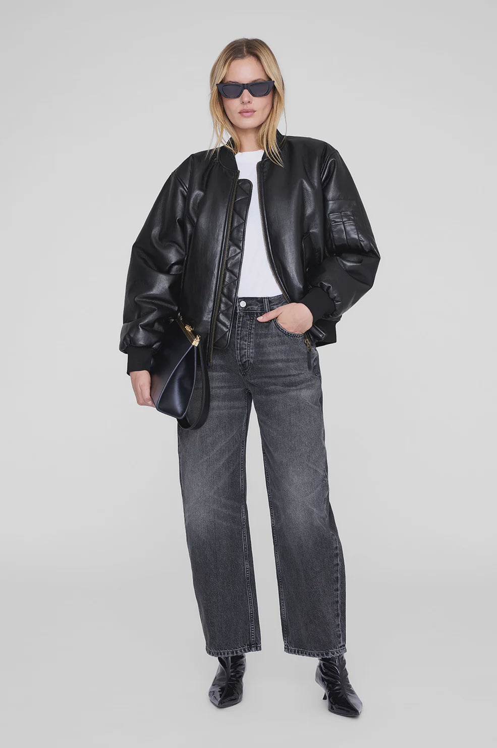 Leon Bomber Black Recycled