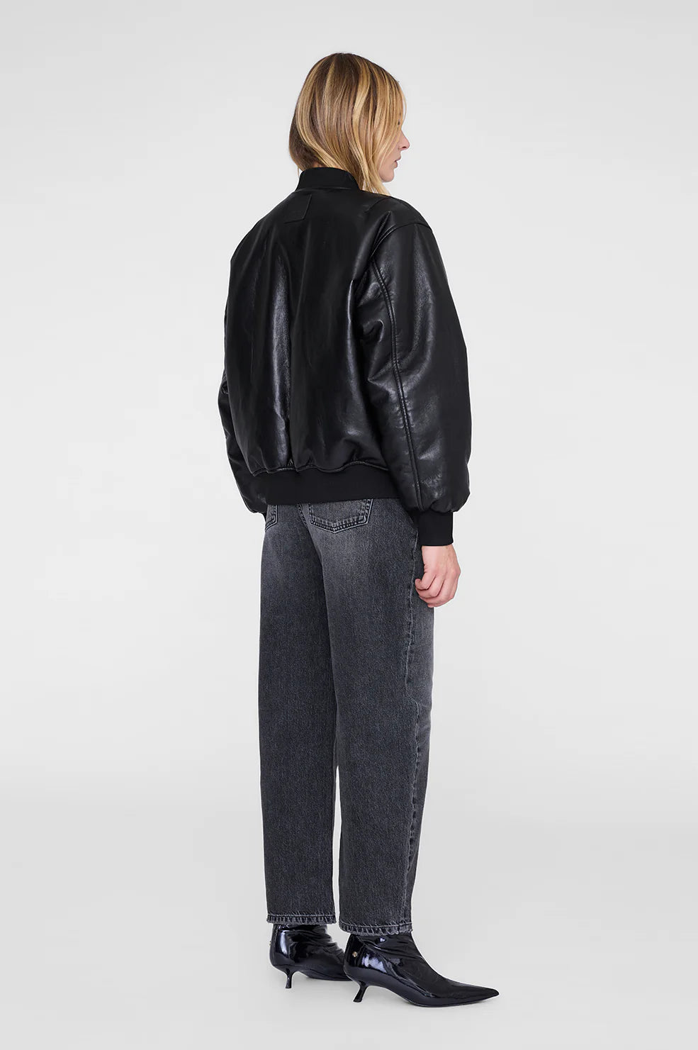 Leon Bomber Black Recycled