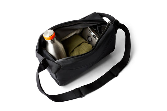 Venture Sling 9L Black