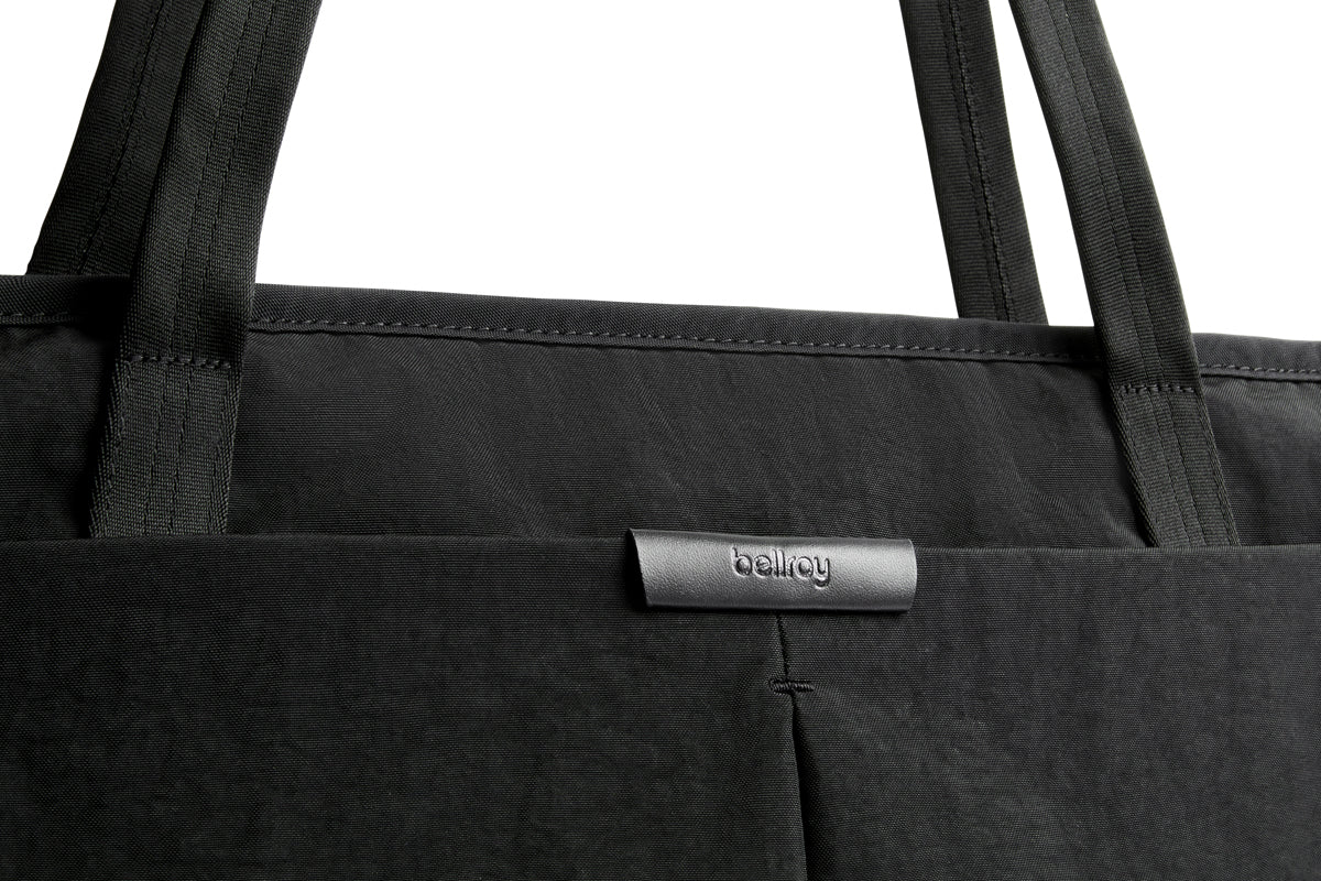 Tokyo Wonder Tote 15L Raven