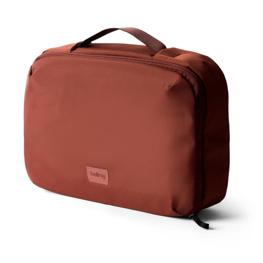 Hanging Toiletry Kit Pls Clay
