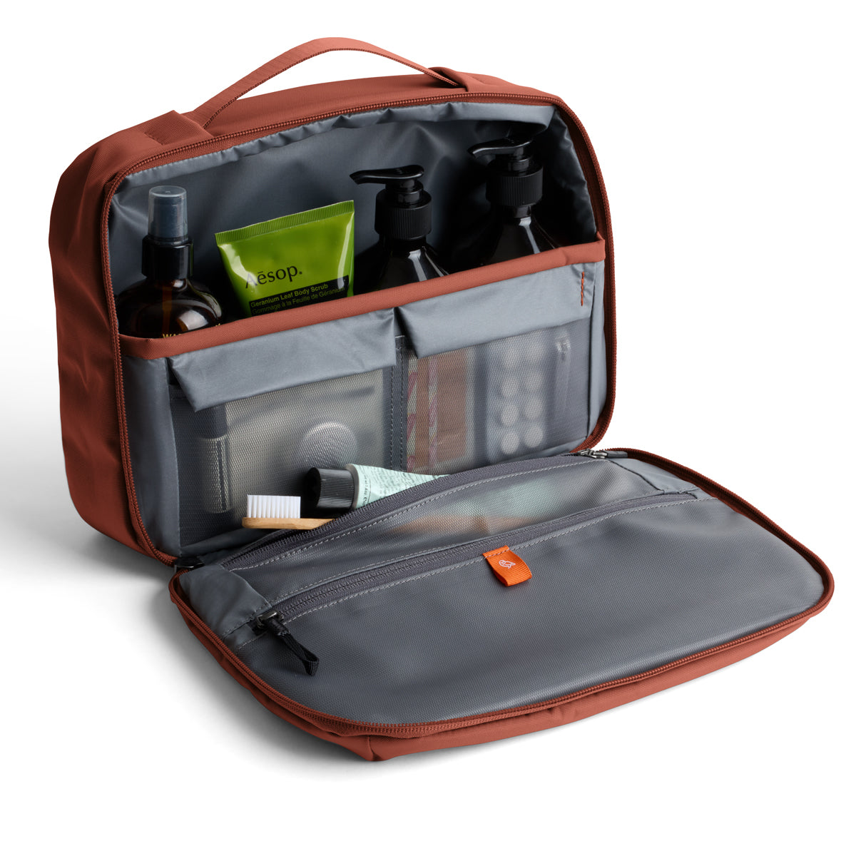 Hanging Toiletry Kit Pls Clay