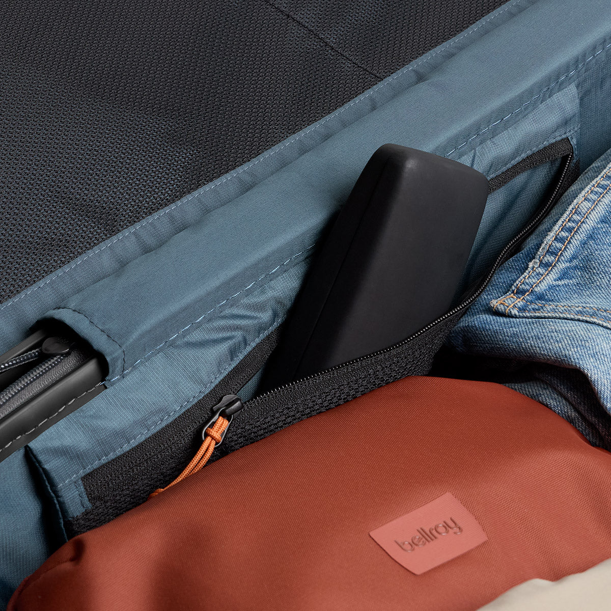 Transit Check in Large Black