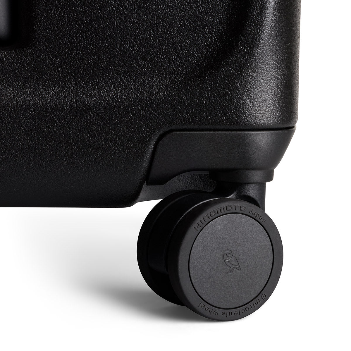 Transit Check in Large Black