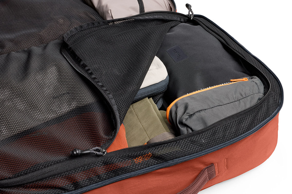 Lite Travel pack 38L Clay