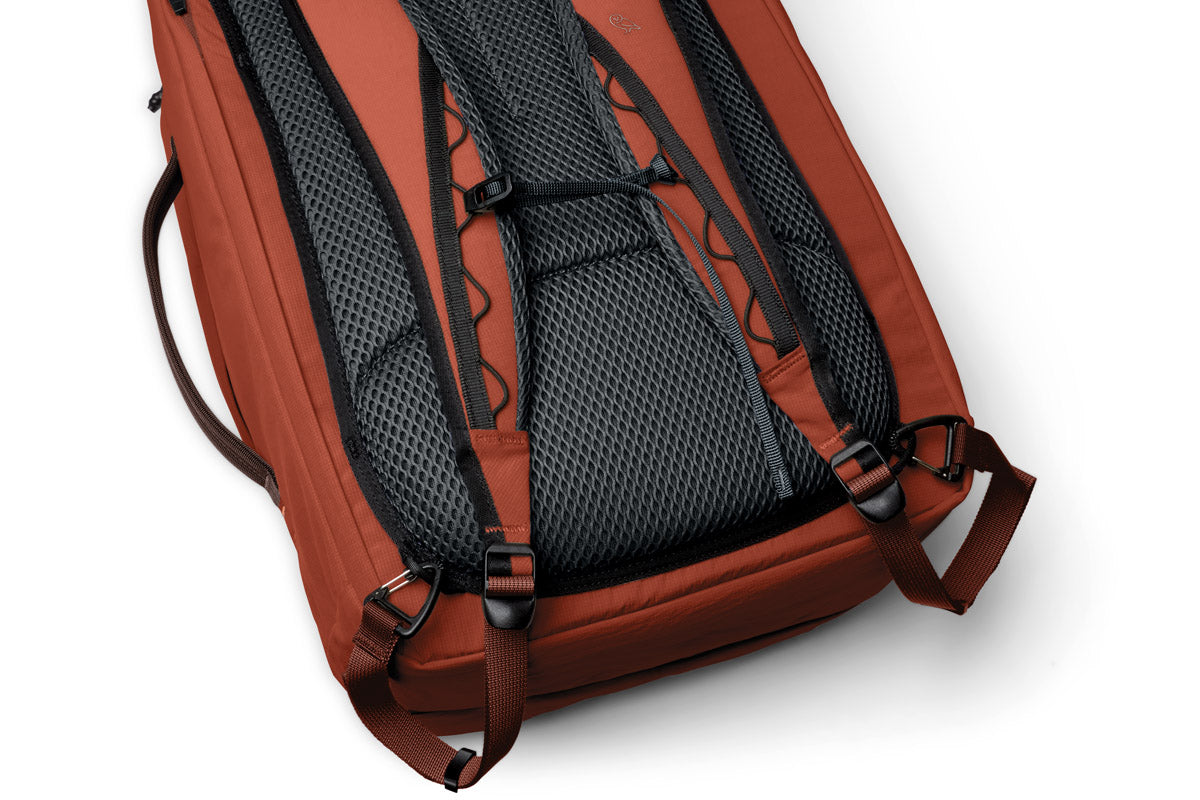 Lite Travel pack 38L Clay