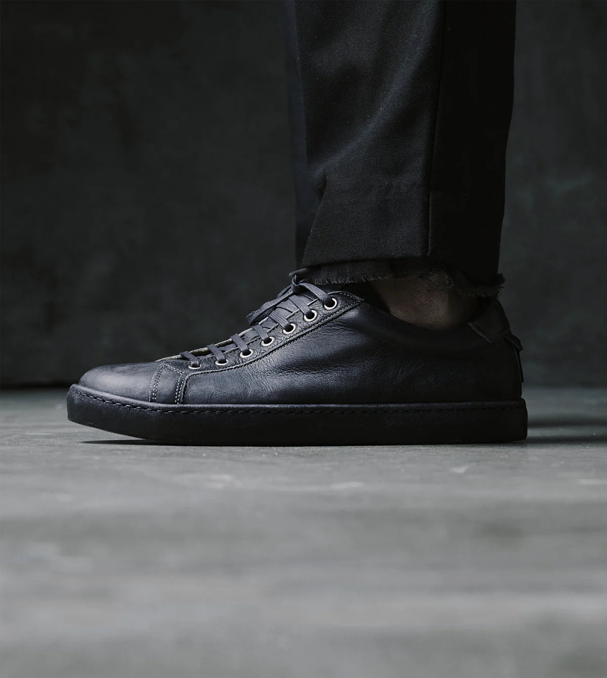 Caleb Low Top Sneaker Black