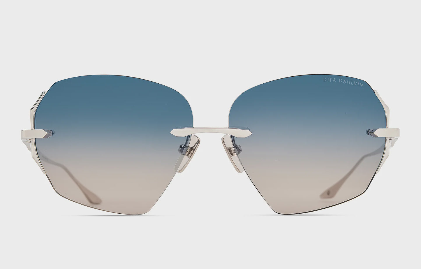 Dahlvin//Silver w/Moon Shores Gradient