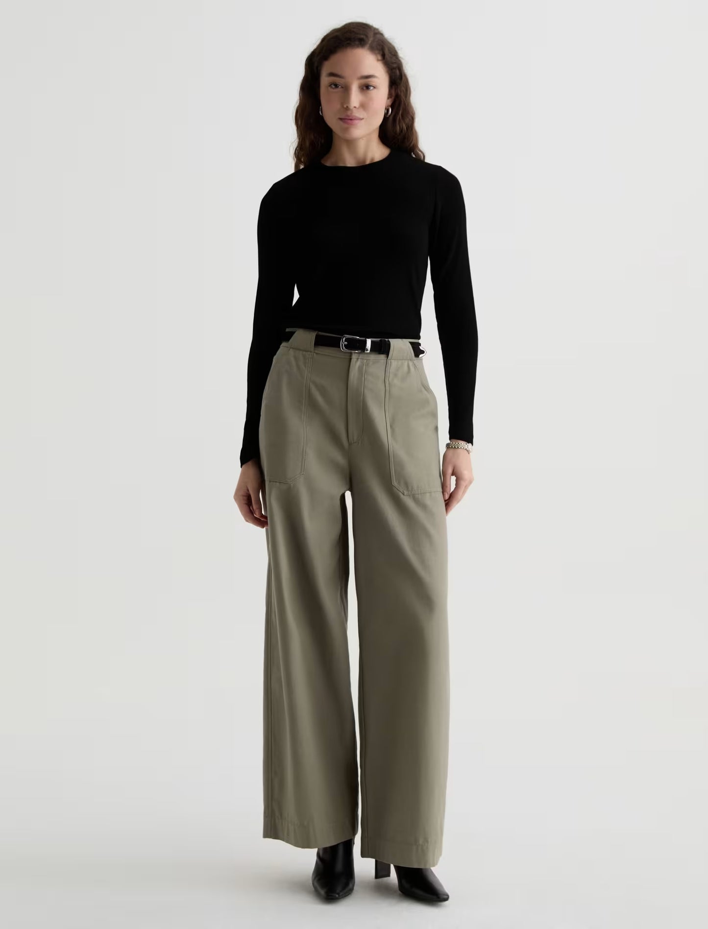 Julia Super Black