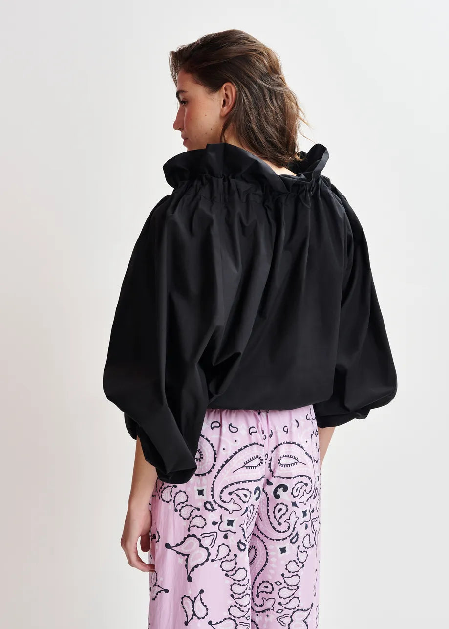 Haquiri Voluminous Top Black